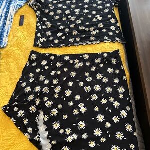 No Boundaries Skirt and Top.. 2 sets